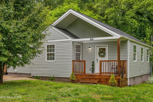 204 N Bellemeade Ave, Knoxville, TN, 37919-4501 | Card Image