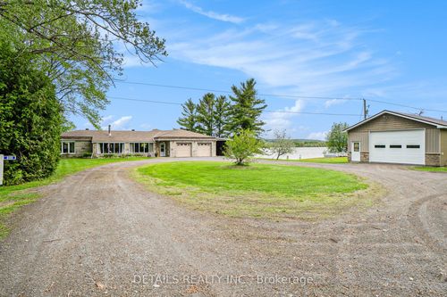 899 Concession 1, Prescott Russell, ON, K0B1L0 | Card Image