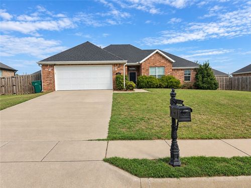456 La Riata St, Farmington, AR, 72730-5001 | Card Image