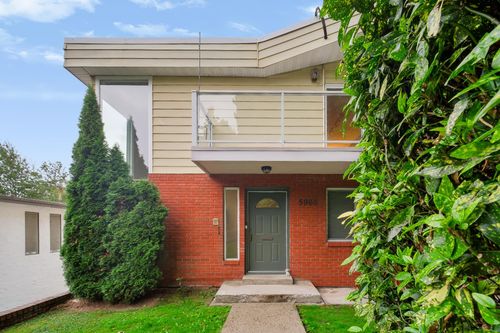5966 Baffin Pl, Burnaby, BC, V5H3S8 | Card Image