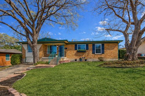 2217 Longwood Ln, Dallas, TX, 75228-5315 | Card Image