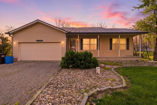 3202 Oesch Ln, Shelby, OH, 44875-9488 | Card Image