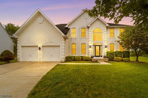 22 Sawgrass Dr, WESTAMPTON, NJ, 08060-4740 | Card Image