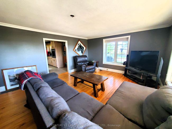 173 (B) Card Rd, Home with 5 bedrooms, 1 bathrooms and 10 parking in Yarker ON | Image 34
