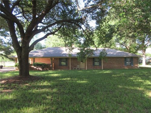 153 Bayou Robert Rd, Alexandria, LA, 71302-9611 | Card Image