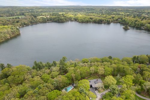 200 Lake St, Sherborn, MA, 01770-1606 | Card Image