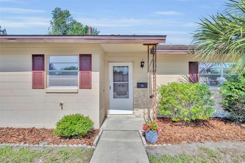 20-2 Villa Villar Ct, DELAND, FL, 32724-5971 | Card Image
