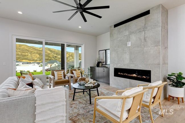 2528 S Linnet Pl, House other with 4 bedrooms, 4 bathrooms and 4 parking in Boise ID | Image 4