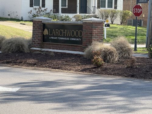 127 Lakebrink Dr, Nashville, TN, 37214-3950 | Card Image