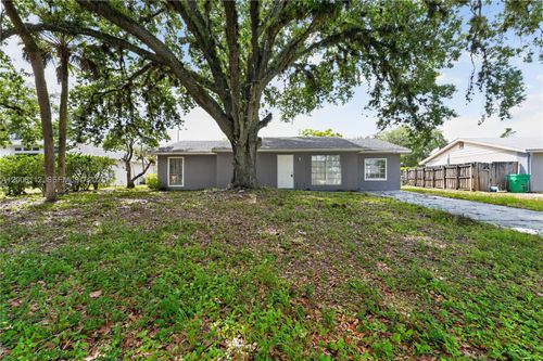 4030 School Cir, LABELLE, FL, 33935-5502 | Card Image