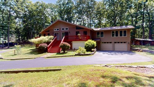 132 Southwynd Dr, Milford, PA, 18337-5076 | Card Image