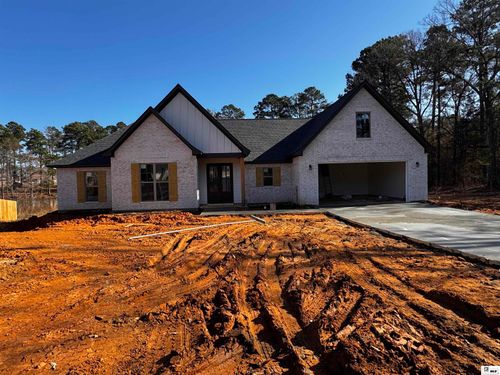 305 Oak Alley Dr, Ruston, LA, 71270-7447 | Card Image