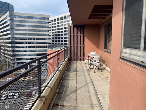 1012-1121 Arlington Blvd, ARLINGTON, VA, 22209-3229 | Card Image
