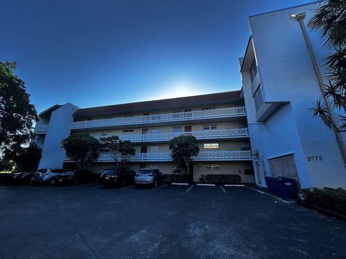 apt-304r-3776 Inverrary Blvd, Lauderhill, FL, 33319-5918 | Card Image