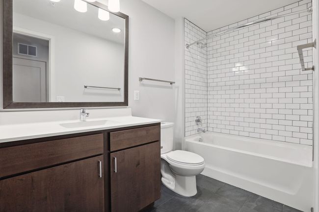APT-1503 - 811 Washington Ave S, Condo with 2 bedrooms, 2 bathrooms and null parking in Minneapolis MN | Image 11