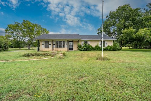 3015 E Us Highway 80, Mineola, TX, 75773-5609 | Card Image