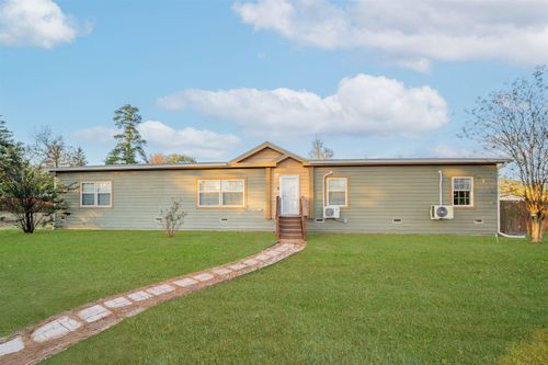 196 Wady Loop, Gladewater, TX, 75647-6414 | Card Image