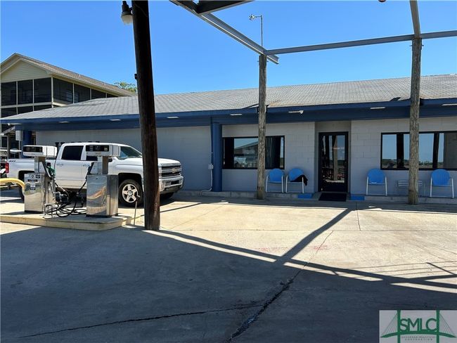 Marina Store and Gas Pumps | Image 7