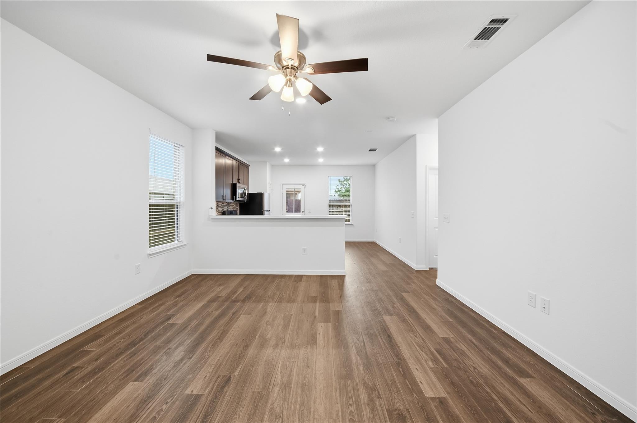 Residential Lease in Conroe 4