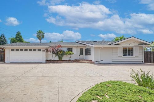 212 Saint Henry Dr, Fremont, CA, 94539-3807 | Card Image