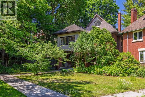 516 Queen Elizabeth Drive, Ottawa, ON, K1S3N4 | Card Image