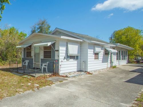 9520 Riverview Dr, Sebastian, FL, 32976-3111 | Card Image
