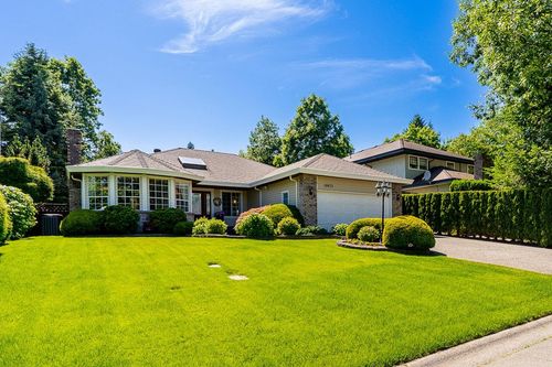 10675 Glenwood Cres E, Surrey, BC, V4N1W1 | Card Image