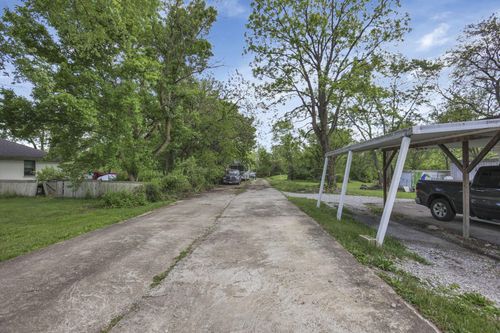 1955 Florine Dr, Grove City, OH, 43123 | Card Image