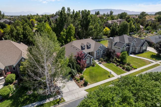 352 E Maple Dr, House other with 5 bedrooms, 4 bathrooms and 3 parking in Alpine UT | Image 34