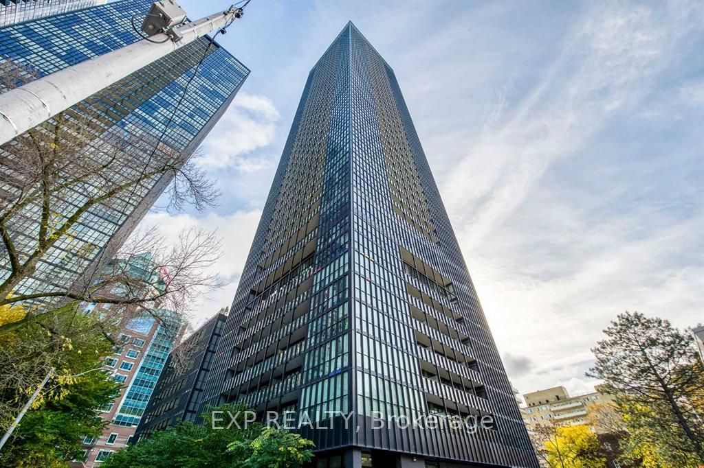 Residential Lease in Toronto C08 5
