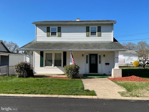 110 Woodland Ave, READING, PA, 19606-1056 | Card Image