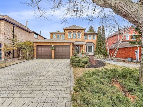 1319 Saddler Cir, Oakville, ON, L6M2X6 | Card Image