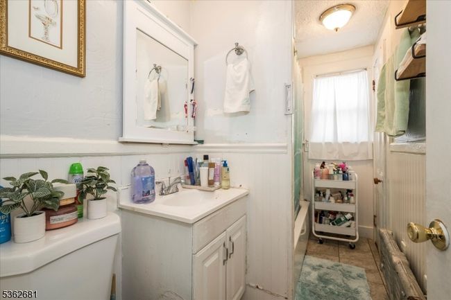 141 Berckman St, Home with 4 bedrooms, 2 bathrooms and null parking in Plainfield NJ | Image 10