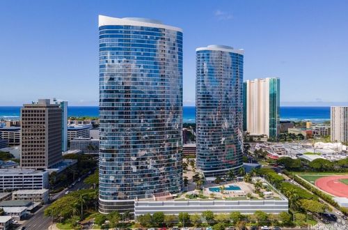 1905-1296 Kapiolani Blvd, Honolulu, HI, 96814-2882 | Card Image