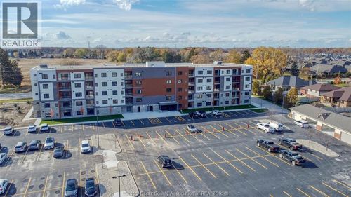 109-4578 Huron Church Rd, Lasalle, ON, N9H | Card Image