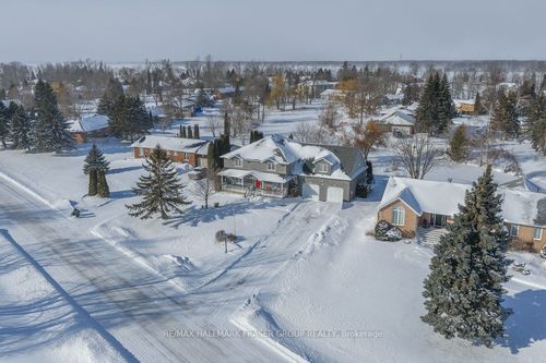 26 Maple Gate, Brechin, ON, L0K1B0 | Card Image