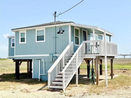 738 Caisson St, Surfside Beach, TX, 77541-9266 | Card Image