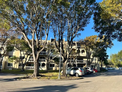 413c-8103 Camino Real, Miami, FL, 33143 | Card Image