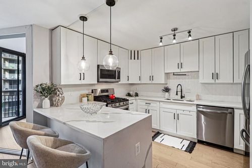 1109e-4620 N Park Ave, CHEVY CHASE, MD, 20815-7501 | Card Image
