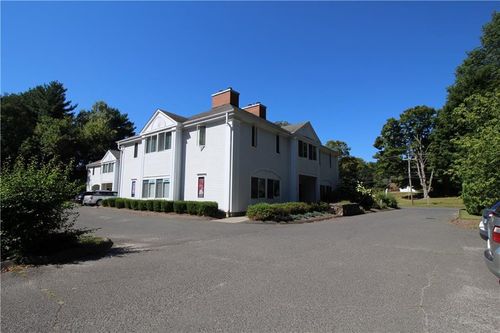 40 Main St N, Woodbury, CT, 06798-2966 | Card Image