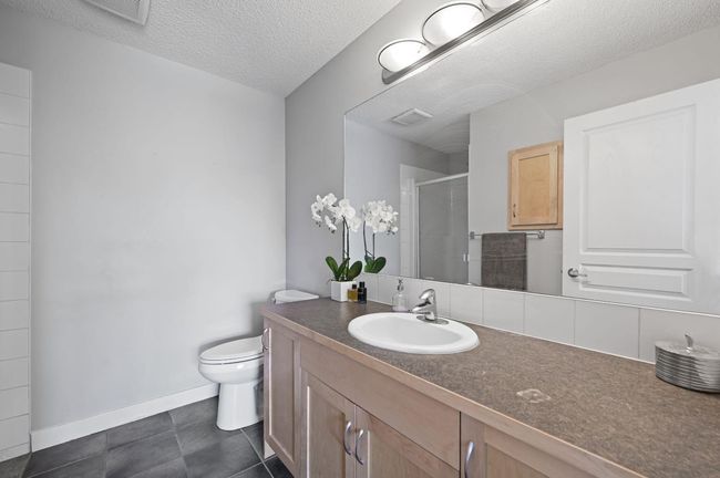 2205 - 211 Aspen Stone Blvd Sw, Condo with 2 bedrooms, 3 bathrooms and 1 parking in Calgary AB | Image 24