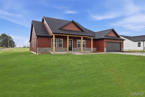 2601 Country Dr, Mountain Grove, MO, 65711-4008 | Card Image