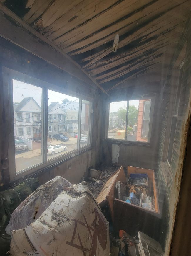 25 Dwight St, Home with 0 bedrooms, 2 bathrooms and null parking in Jersey City NJ | Image 15