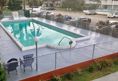apt-306-1450 Ne 170th St, North Miami Beach, FL, 33162-2887 | Card Image
