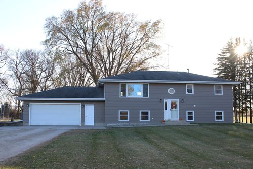 13657 180th St, Hutchinson, MN, 55350-7123 | Card Image