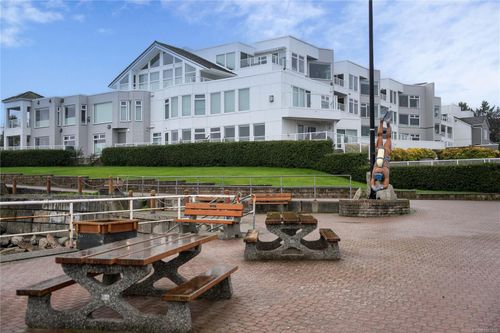 308-2550 Bevan Ave, Sidney, BC, V8L5Y5 | Card Image