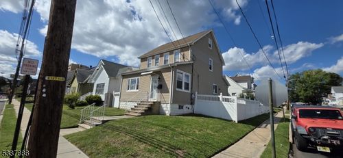1715 Dill Ave, Linden, NJ, 07036-1704 | Card Image
