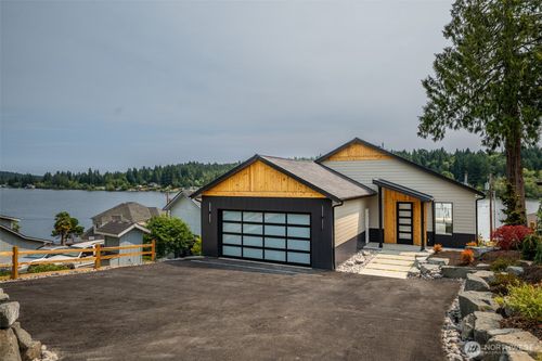 7443 Clover Valley Rd Se, Port Orchard, WA, 98367-7882 | Card Image
