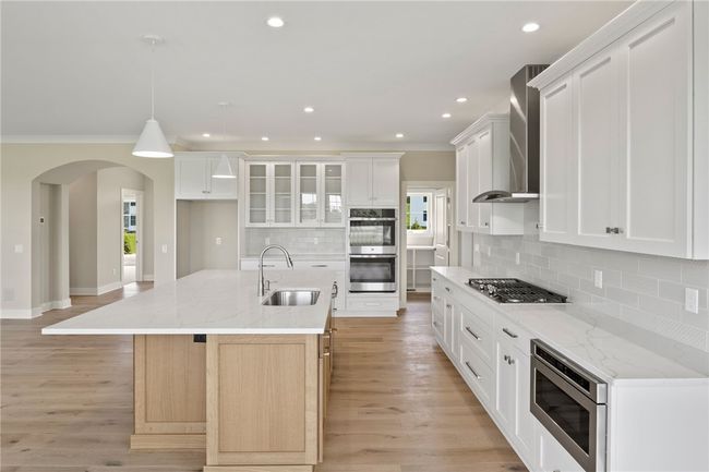 Kitchen | Image 4