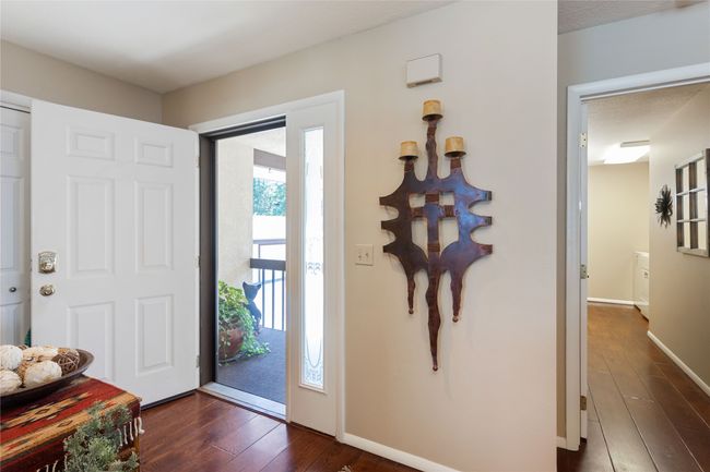 Entryway | Image 14